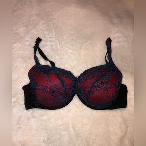 Cacique lace bra with red and blue detail